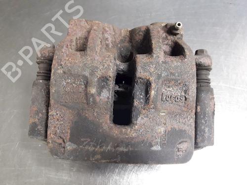 Høyre bremsekaliper foran LAND ROVER DISCOVERY II (L318) 2.5 Td5 4x4 (139 hp) 22460594