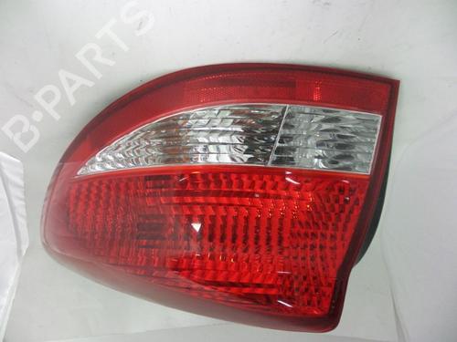 Højre baglygte KIA RIO I Saloon (DC_) 1.3 (82 hp) 22460549