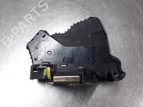 Used Front left lock TOYOTA AVENSIS Estate (_T25_) 2.0 D-4D (CDT250_, CDT250R) (116 hp) 22451669