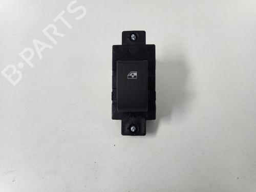 Used Switch CHEVROLET CAPTIVA (C100, C140) 2.2 D 4WD (184 hp) 22500513