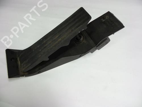Used Pedal BMW 5 (E60) 520 i (170 hp) 22459280