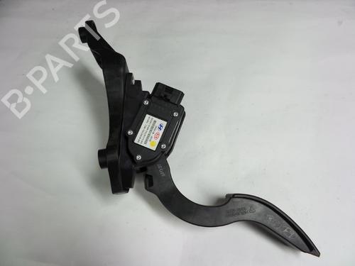 Pedal HYUNDAI SANTA FÉ II (CM) 2.2 CRDi | BP22464513I4