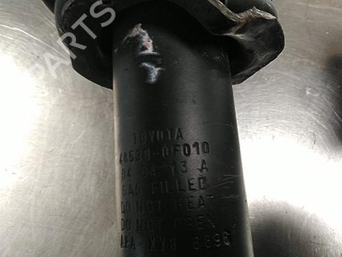 Left rear shock absorber TOYOTA COROLLA Verso (ZER_, ZZE12_, R1_) 1.8 (ZNR11_, ZNR11R) | BP22453158M18 
