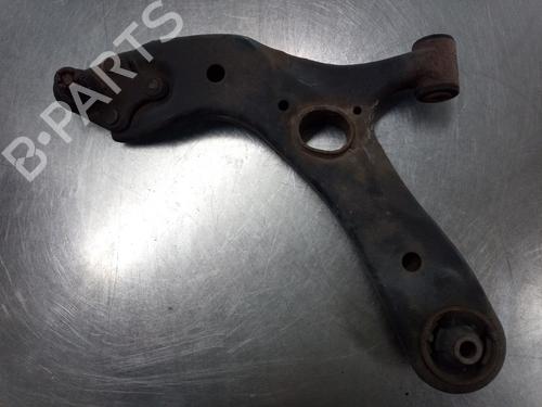 Used Left front suspension arm TOYOTA PRIUS PLUS (_W4_) 1.8 Hybrid (ZVW40W, ZVW41W) (136 hp) 22498220