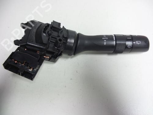 Used Steering column stalk TOYOTA AVENSIS Saloon (_T27_) 2.0 D-4D (ADT270_, ADT270R) (126 hp) 22468637