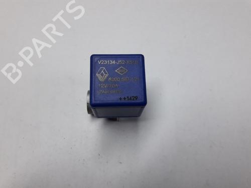 Elektronisk sensor RENAULT TWINGO III (BCM_, BCA_) 1.0 SCe 70 (71 hp) 22501110