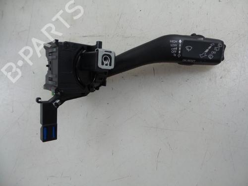 Used Steering column stalk VW TIGUAN (5N_) 2.0 TDI 4motion (140 hp) 22490982