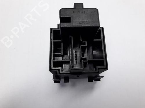 Switch RENAULT MEGANE II Estate (KM0/1_) 1.9 dCi (KMRG, KM1G, KM0G, KM2C) | BP22500277I30 