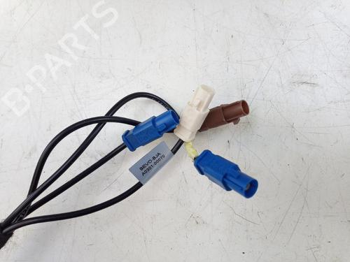 Antena/Base RENAULT CLIO V (B7_) 1.6 E-TECH 145 (B7MU) | BP32197622C140 