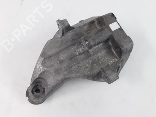 Used Engine mount MERCEDES-BENZ SPRINTER 3-t Van (B906) 216 CDI (906.611, 906.613) (163 hp) 22505561