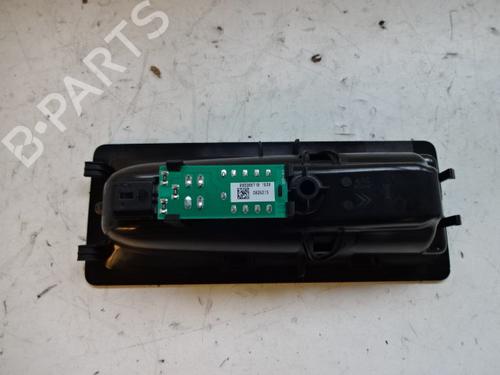 Interior roof light PEUGEOT 3008 I MPV (0U_) 1.6 VTi | BP22472517I8 