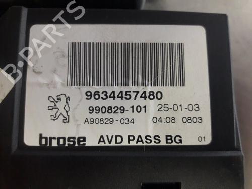 Vindusheismekanisme høyre foran PEUGEOT 307 Break (3E) 1.4 HDi | BP22464614C23 