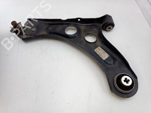 Used Left front suspension arm OPEL CORSA F (P2JO) CORSA-e (68) (136 hp) 32628423