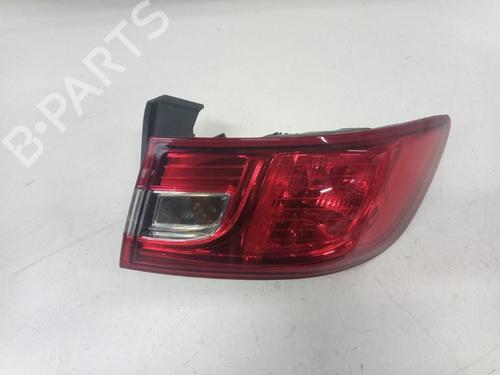 Farolim direito RENAULT CLIO IV (BH_) 0.9 TCe 90 (BHNF, BHMA, BHMH, BHJK, BHJR) (90 hp) 31118104