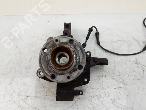 Used Left front steering knuckle Left front steering knuckle RENAULT CLIO IV Grandtour (KH_) 1.5 dCi 90 (KHN3, KHN4) (90 hp) 22513431 22513431