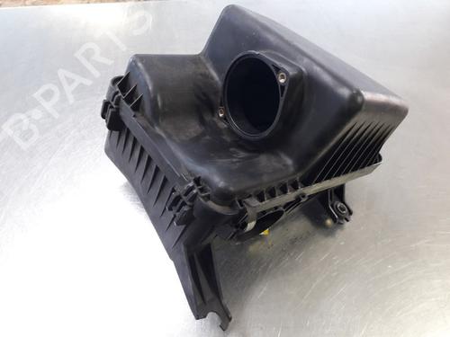 Used Air filter box KIA SORENTO I (JC) 2.5 CRDi 4WD (140 hp) 22497484