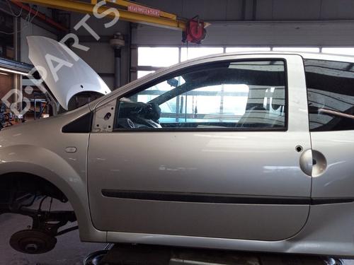 left-front-door-renault-twingo-ii-cn0_-2007-38462526 main image