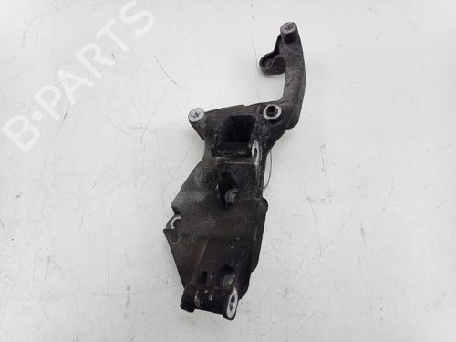 Used Support CITROËN C3 III (SX) 1.2 THP 110 (SXHNPS, SXHNZT, SXHNZ6) (110 hp) 30863785