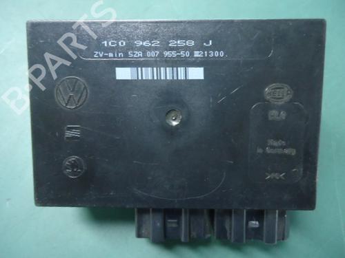 Commande Confort VW GOLF IV (1J1) 1.9 SDI (68 hp) 22455978