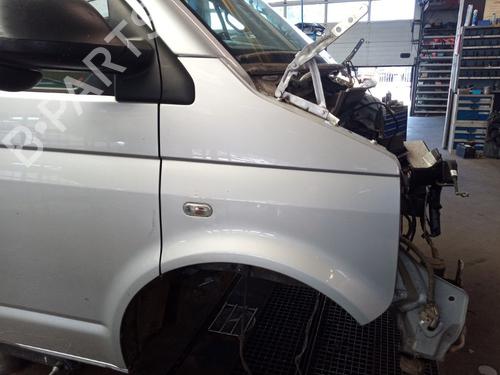 Used Right front fenders VW TRANSPORTER T5 Van (7HA, 7HH, 7EA, 7EH) 2.0 TDI (114 hp) 28814477