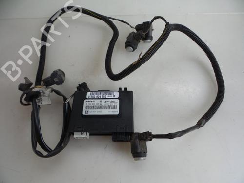 Used Electronic module SAAB 9-3 Estate (E50) 1.9 TiD (120 hp) 22476825