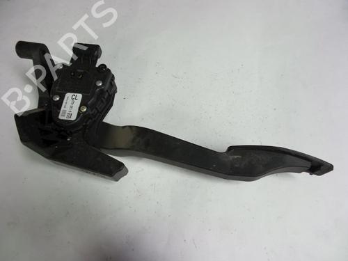 Used Pedal OPEL COMBO Box Body/MPV 1.3 CDTI 16V (69 hp) 22462673