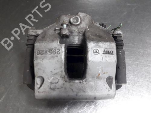 Højre bremsekaliber foran MERCEDES-BENZ E-CLASS (W212) E 200 CDI / BlueTEC (212.005, 212.006) (136 hp) 22479434