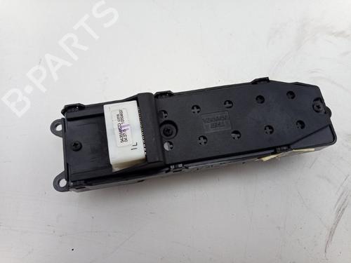 Switch TOYOTA COROLLA (_E12_) 1.6 VVT-i (ZZE121_, ZZE121R) | BP32241472I30