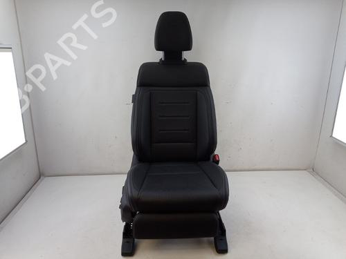 Stol høyre foran HYUNDAI SANTA FE V (MX5) 1.6 T-GDI PHEV HTRAC (253 hp) 33052464