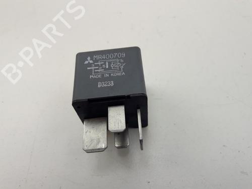 Used Electronic sensor Electronic sensor MITSUBISHI OUTLANDER III (GG_W, GF_W, ZJ, ZL, ZK) Plug-in Hybrid (GG2W) (200 hp) 22512650 22512650