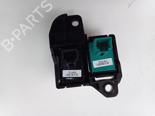 Switch NISSAN LEAF (ZE1) Electric | BP22496252I30