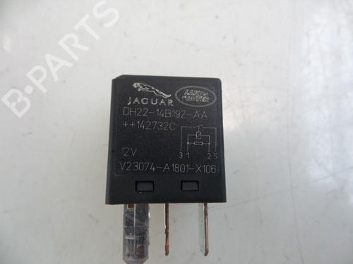 Used Electronic sensor LAND ROVER RANGE ROVER IV (L405) 4.4 SDV8 4x4 (340 hp) 22508401