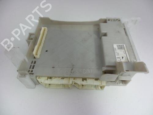 Fuse box TOYOTA YARIS (_P13_) 1.0 (KSP130_, KSP130) | BP22474341E1 