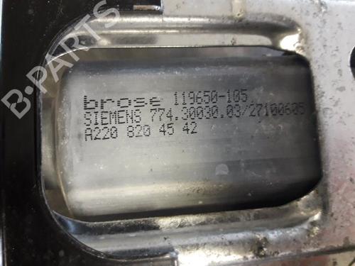 Front right window mechanism MERCEDES-BENZ C-CLASS (W203) C 180 (203.035) | BP22457632C23