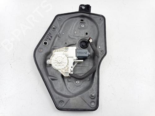Used Rear right window mechanism Rear right window mechanism SKODA SUPERB II Estate (3T5) 1.6 TDI (105 hp) 23211917 23211917