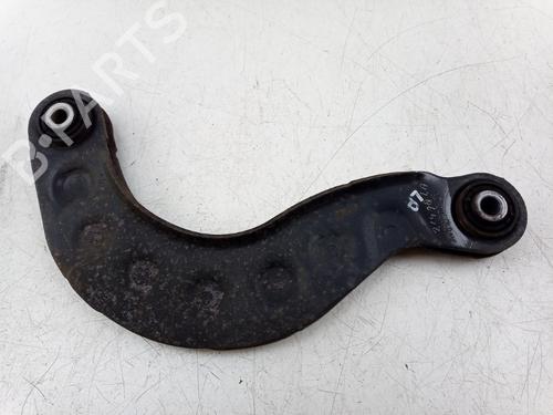 Braço suspensão trás esquerdo Braço suspensão trás esquerdo FORD C-MAX II (DXA/CB7, DXA/CEU) 1.0 EcoBoost (125 hp) 36305470 36305470