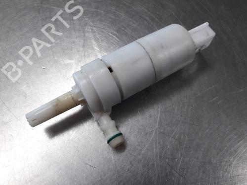 Used Washer pump MERCEDES-BENZ SPRINTER 3,5-t Van (B906) 319 CDI / BlueTEC (906.631, 906.633, 906.635, 906.637) (190 hp) 22490977
