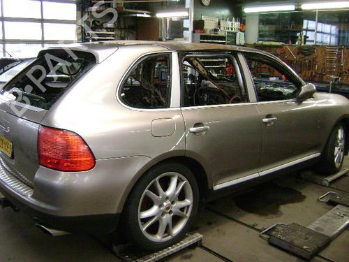 Used Right rear door PORSCHE CAYENNE (9PA) S 4.5 (340 hp) 22463557