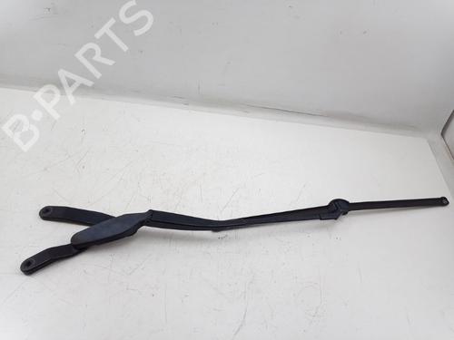 Used Front windshield wiper arm MERCEDES-BENZ E-CLASS (W212) E 220 CDI / BlueTEC (212.001, 212.002) (170 hp) 22495045