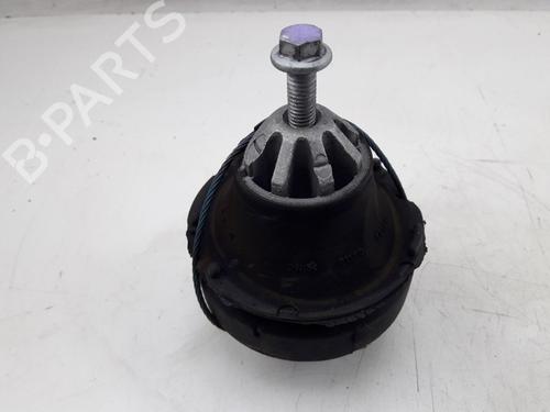 Used Engine mount VOLVO V40 Hatchback (525) D4 (190 hp) 22506525