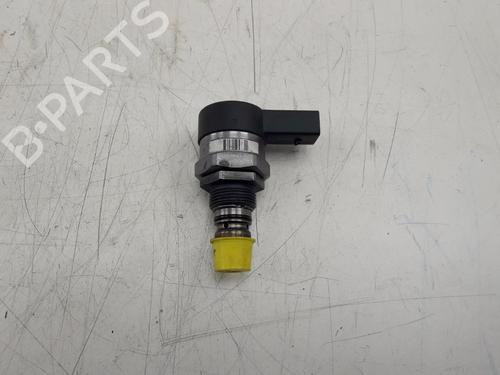 Used Electronic sensor BMW 1 (F20) 116 d (116 hp) 22501636