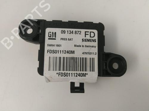 Used Electronic module OPEL VECTRA B Hatchback (J96) 2.0 DTI 16V (F68) (101 hp) 30811174