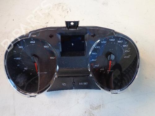 Used Display monitor SEAT IBIZA IV (6J5, 6P1) 1.9 TDI (90 hp) 22465880