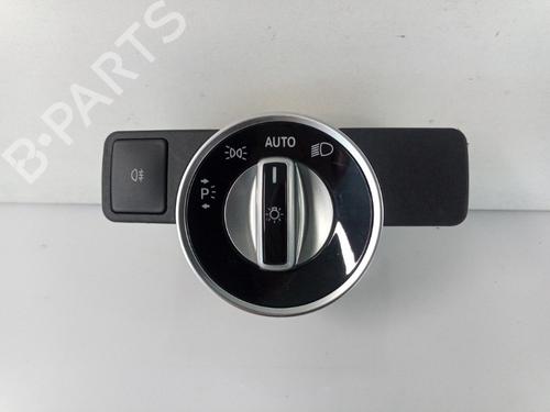 Used Headlight switch MERCEDES-BENZ CLA Coupe (C117) CLA 180 (117.342) (122 hp) 22509768
