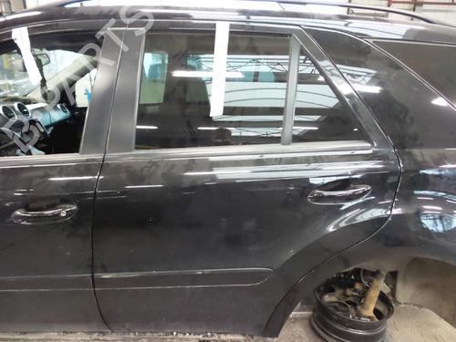 Used Left rear door MERCEDES-BENZ M-CLASS (W164) ML 320 CDI 4-matic (164.122) (224 hp) 22486469