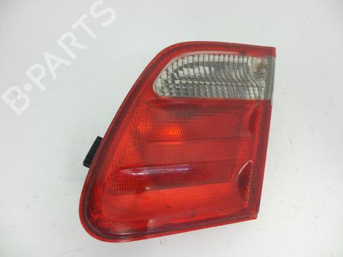Used Right taillight MERCEDES-BENZ E-CLASS (W210) E 320 CDI (210.026) (197 hp) 22461072
