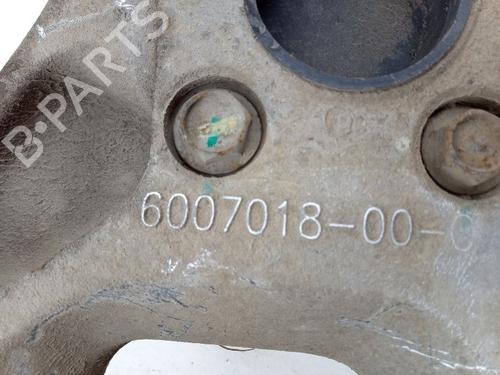 Right front steering knuckle TESLA MODEL S (5YJS) 60 | BP23568434M26