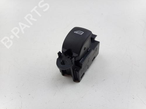 Used Switch VOLVO V60 II (225) B3 Mild-Hybrid (177 hp) 24230745