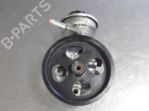 Used Steering pump TOYOTA AVENSIS Estate (_T25_) 2.0 D-4D (ADT250_, ADT250R) (126 hp) 22465321