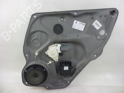 Used Rear right window mechanism MERCEDES-BENZ A-CLASS (W169) A 160 (169.031, 169.331) (95 hp) 30837547